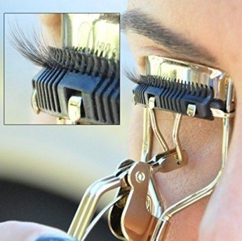 What's the best mascara for your lashes  #the best mascara https://www.style-yourself-confident.com/the-best-mascara.html