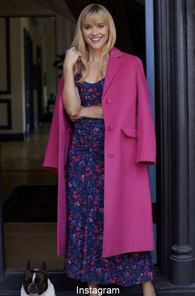 Cool colors for Autumn #coolcolors #coolforautumn #autumnoutfits https://www.style-yourself-confident.com/cool-colors-for-autumn.html