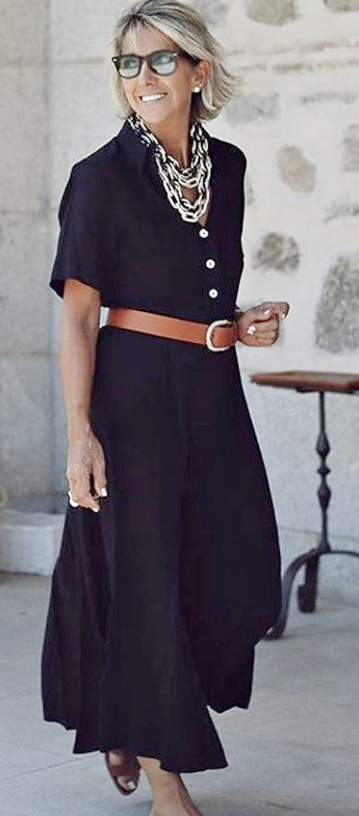 European Style Personality - City Chic Style!#europeanstyle #citychic #timelessstyle https://www.style-yourself-confident.com/european-style-personality.html