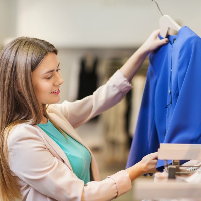 Build a capsule wardrobe #capsulewardrobe #buildcapsule https://www.style-yourself-confident.com/build-a-capsule-work-wardrobe.html