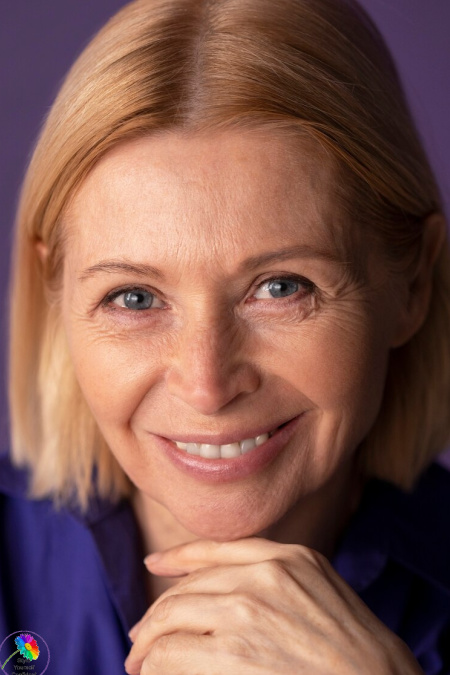 Makeup tricks younger tinted mois Makeup tricks younger tinted mois