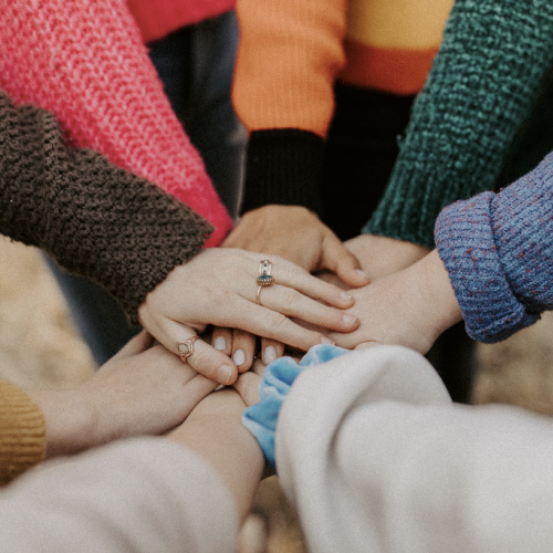 Pamper your hands #pamperyourhands #prettyhands https://www.style-yourself-confident.com/pamper-your-hands.html