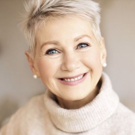 positive body language smile